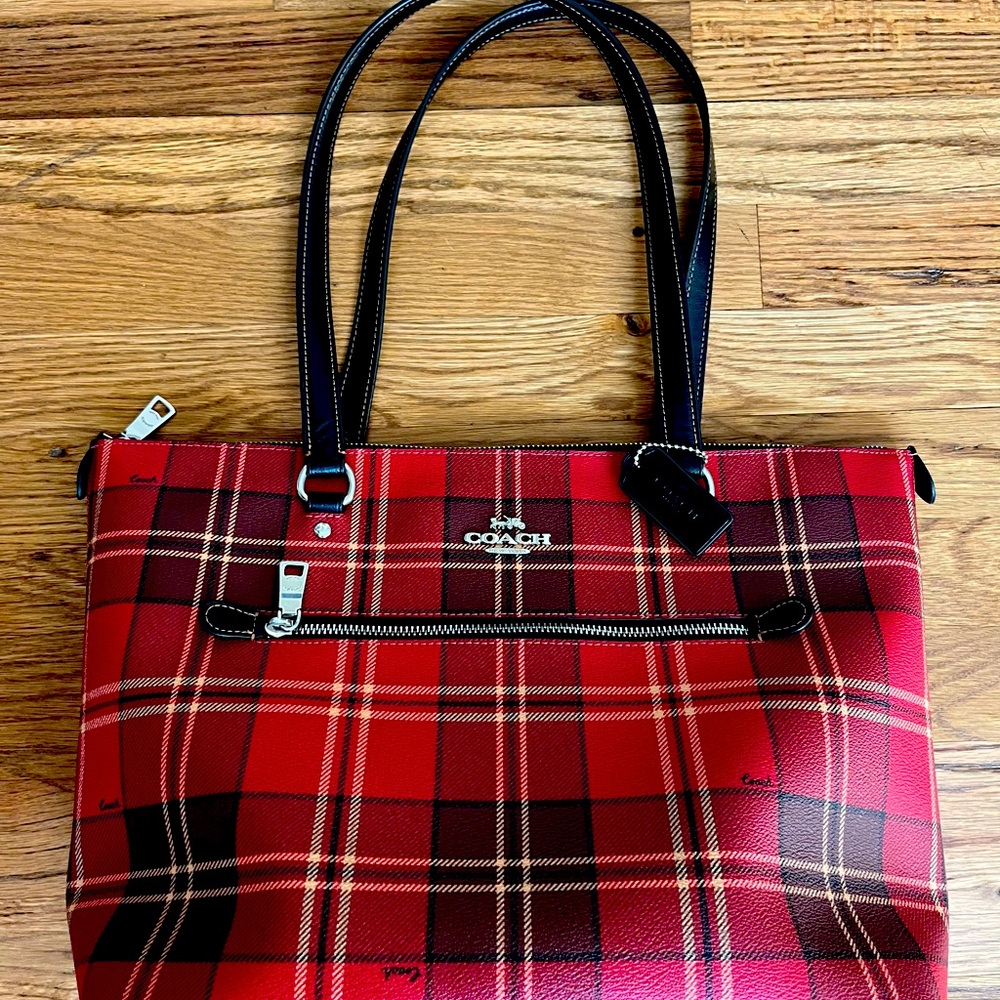 Coach Gallery Red plaid purse